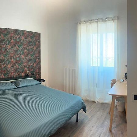 Sunrise Bed & Breakfast มารินาดิปิซา ภายนอก รูปภาพ