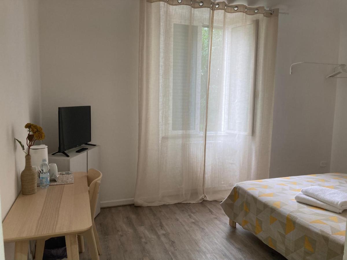 Sunrise Bed & Breakfast มารินาดิปิซา ภายนอก รูปภาพ
